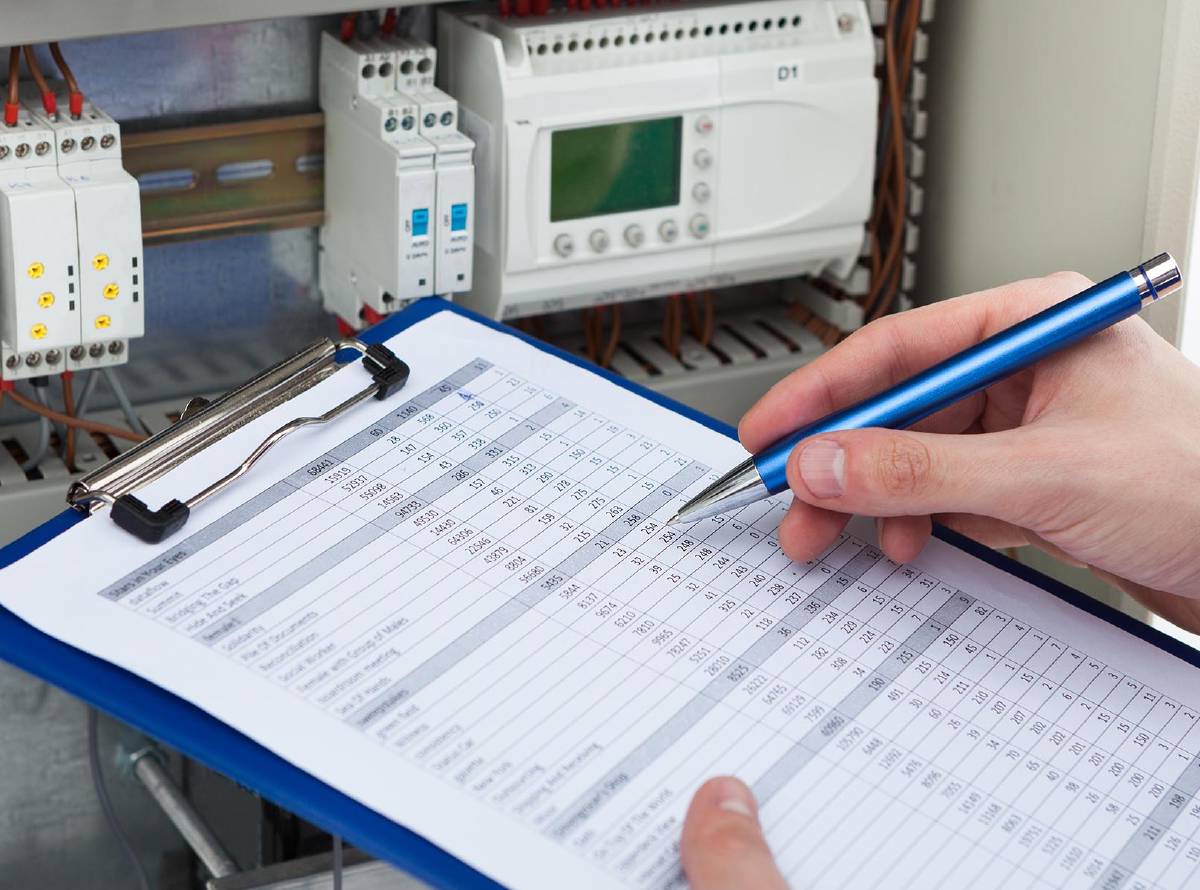 Electricians in Dundee and Angus Electricians in Dundee and Angus